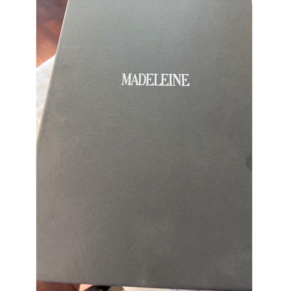 MADELEINE SAGE GREEN SUEDE SANDALS size 11/ eu42 - Picture 6 of 6